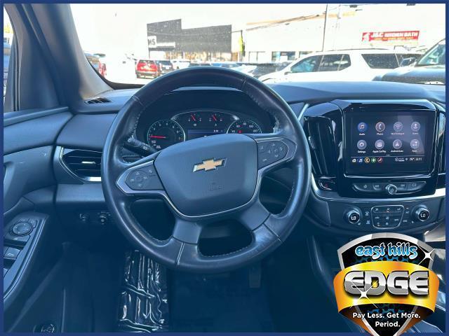 Photo of 2022 Northsky Blue Metallic Chevrolet Traverse