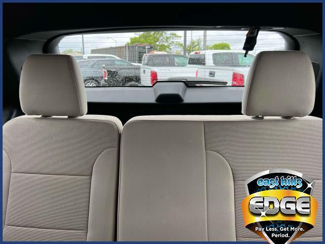 Photo of 2022 Mosaic Black Metallic Chevrolet Traverse
