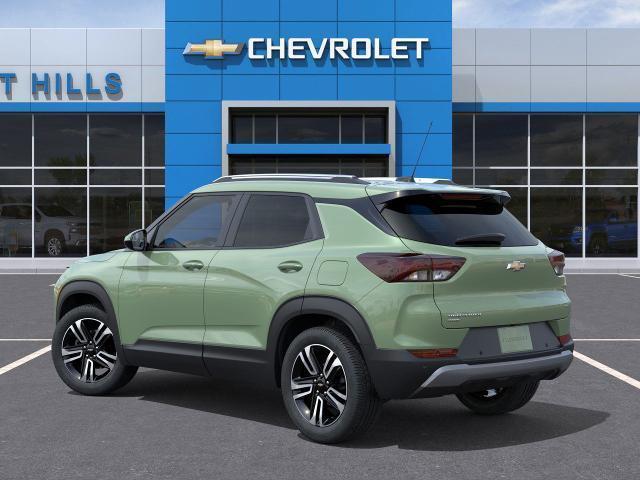 Photo of 2026 Green Chevrolet Trailblazer