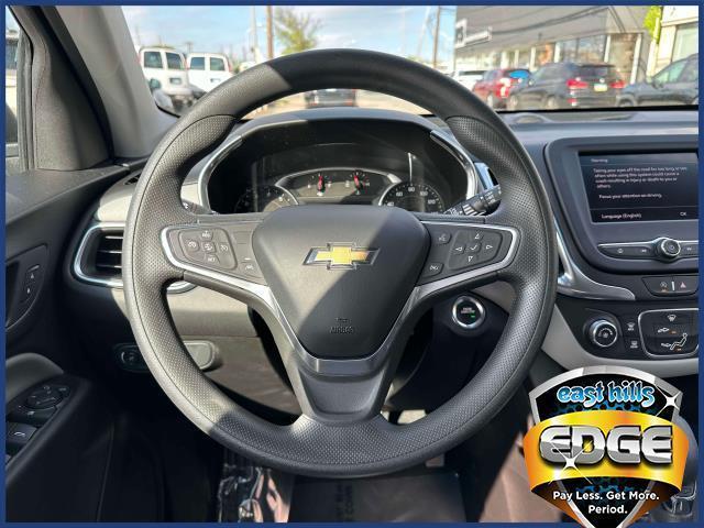 Photo of 2022 Mosaic Black Metallic Chevrolet Equinox