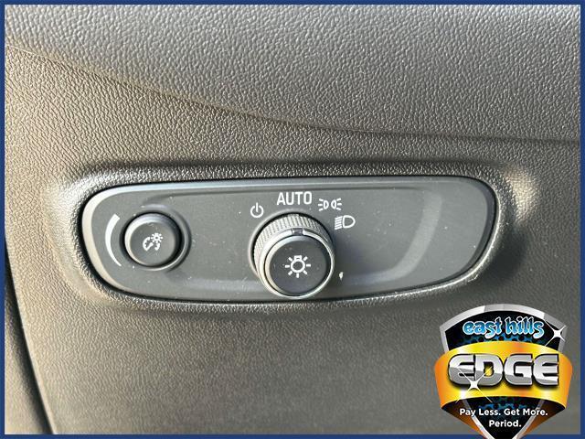 Photo of 2022 Mosaic Black Metallic Chevrolet Equinox
