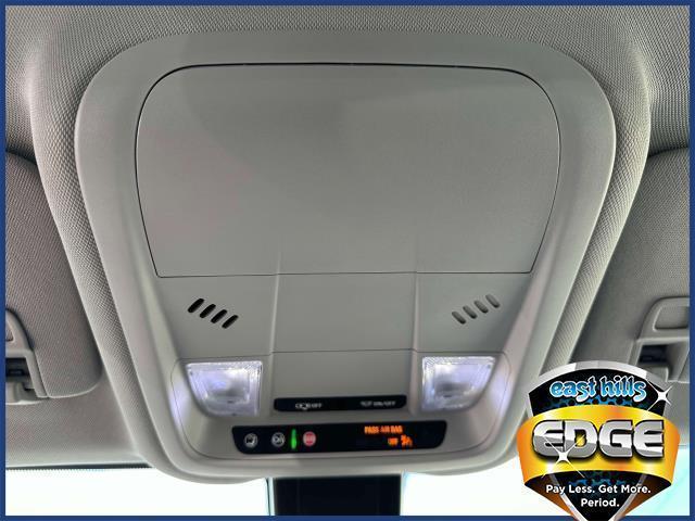 Photo of 2022 Mosaic Black Metallic Chevrolet Equinox