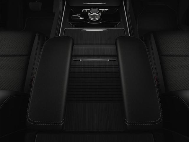 Photo of 2025 Bright White Clearcoat Jeep Wagoneer