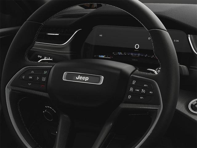 Photo of 2025 Silver Zynith Jeep Grand Cherokee L
