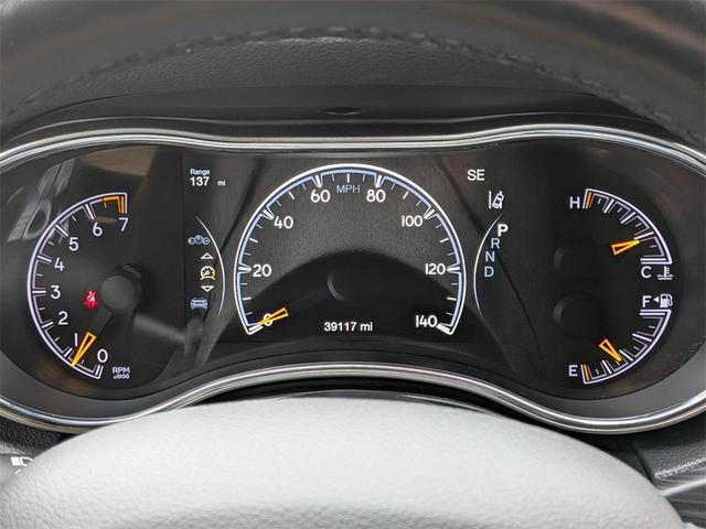 Photo of 2021 Diamond Black Jeep Grand Cherokee