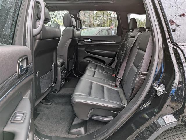 Photo of 2021 Diamond Black Jeep Grand Cherokee