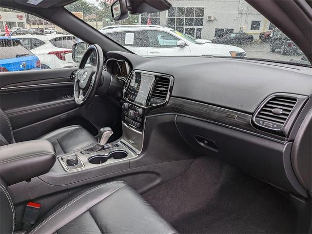 Photo of 2021 Diamond Black Jeep Grand Cherokee