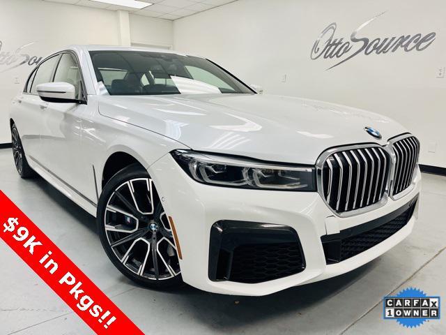 2022 BMW 740