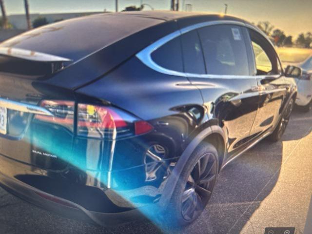 Photo of 2020 Solid Black Tesla Model X