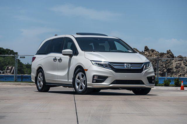 Photo of 2019 White Diamond Pearl Honda Odyssey