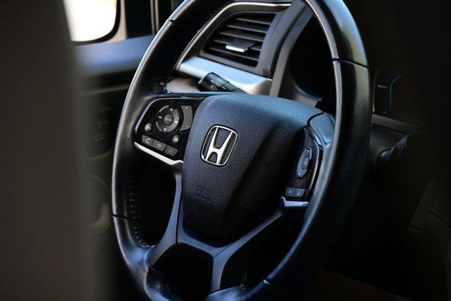 Photo of 2019 White Diamond Pearl Honda Odyssey