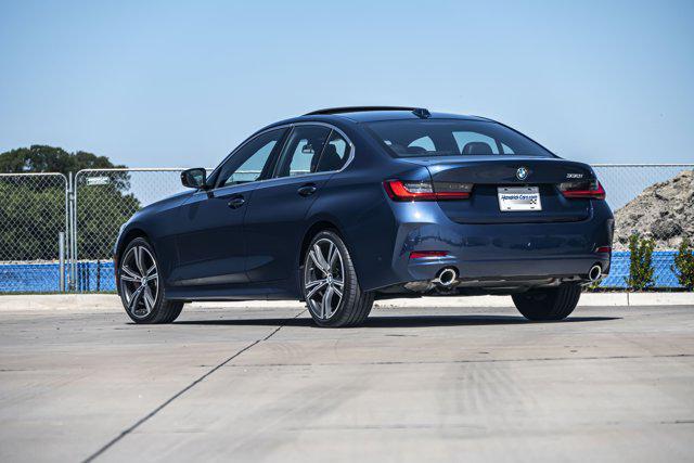Photo of 2024 Phytonic Blue Metallic BMW 330