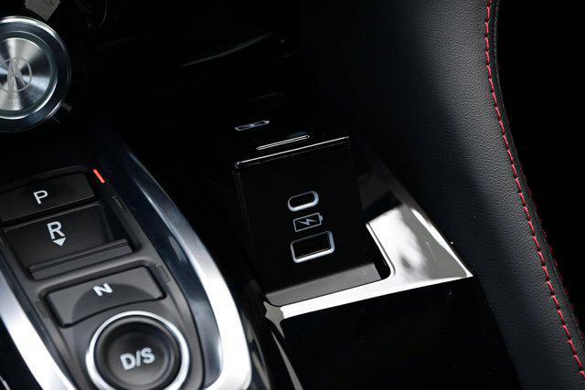 Photo of 2025 Majestic Black Pearl Acura MDX