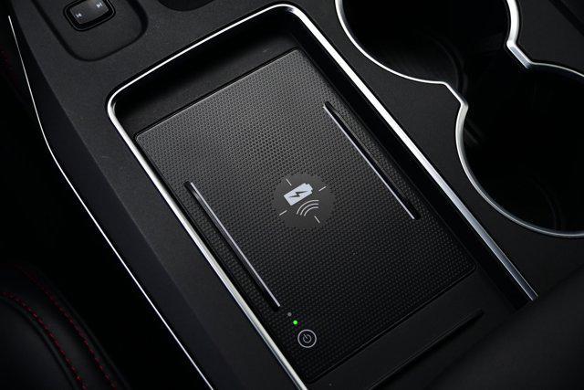 Photo of 2025 Majestic Black Pearl Acura MDX