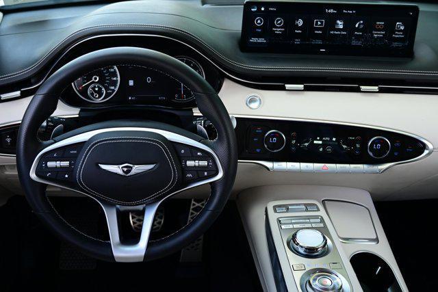 Photo of 2025 Uyuni White Genesis GV70