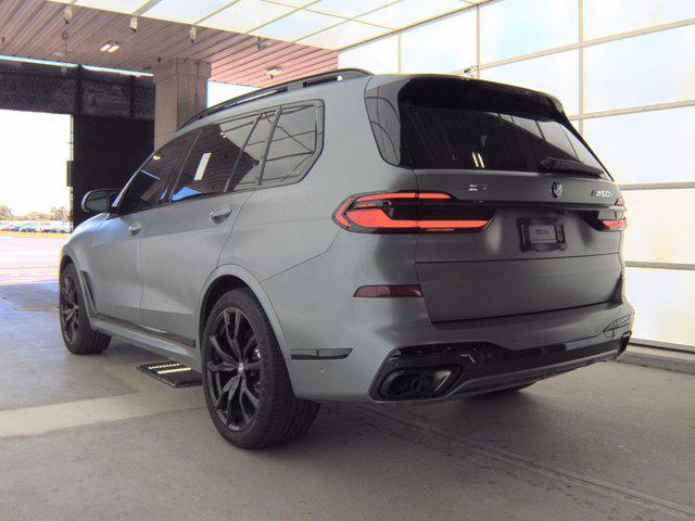 Photo of 2024 Frozen Pure Grey Metallic BMW X7