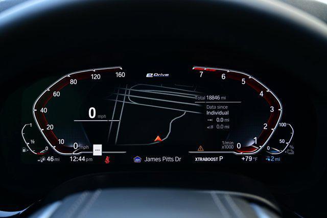 Photo of 2023 Black Sapphire Metallic BMW 530e