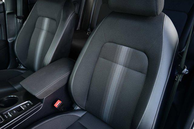 Photo of 2025 Platinum White Pearl Honda Civic