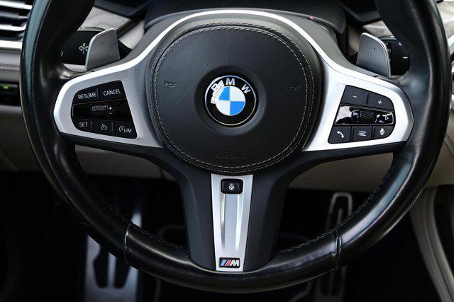 Photo of 2022 Alpine White BMW X7