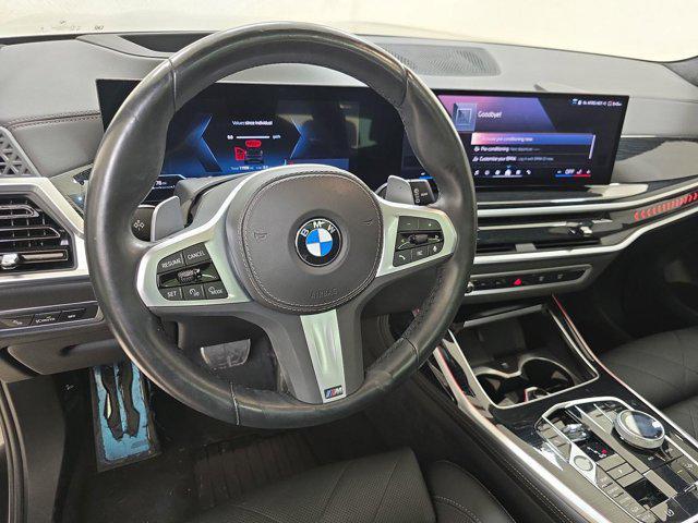 Photo of 2024 Black Sapphire Metallic BMW X7