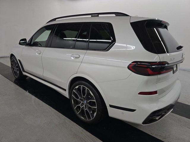 Photo of 2024 Mineral White Metallic BMW X7