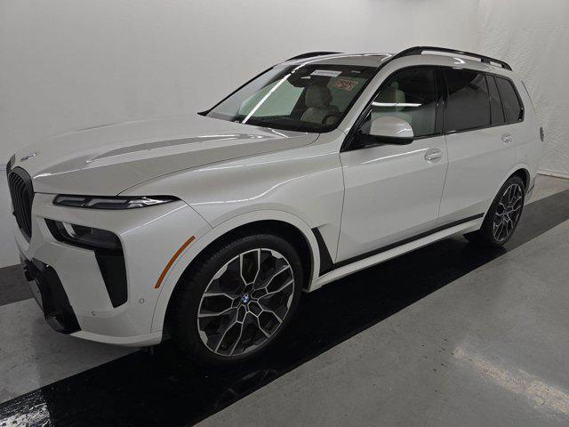 Photo of 2024 Mineral White Metallic BMW X7