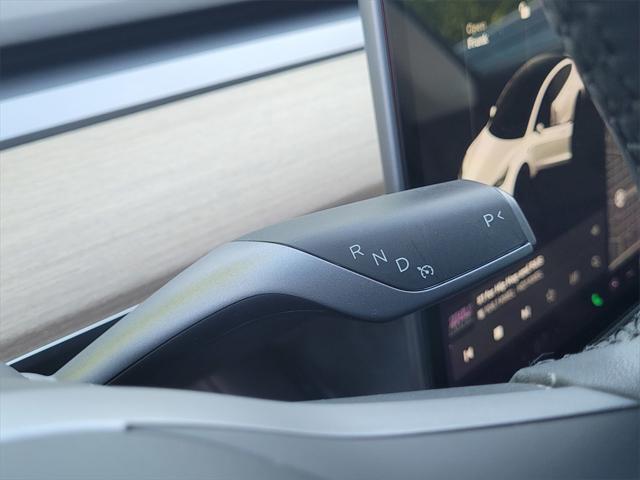 Photo of 2022 Pearl White Multi-Coat Tesla Model 3