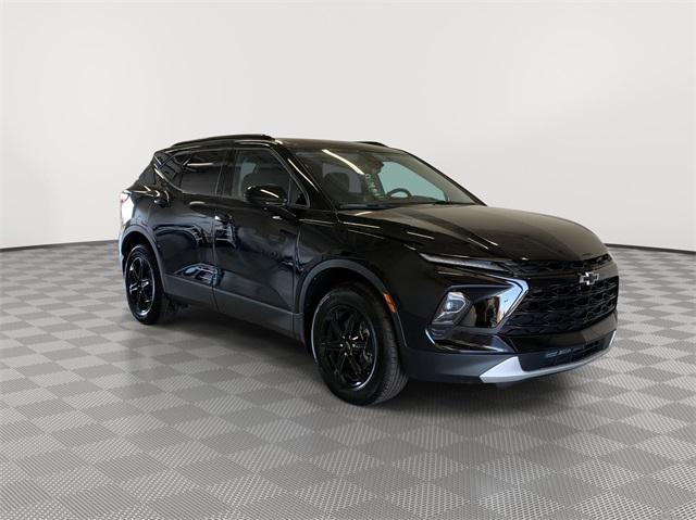 Photo of 2025 Black Chevrolet Blazer
