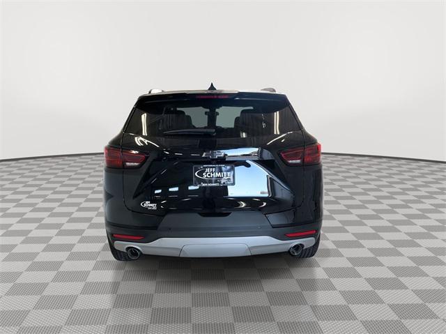 Photo of 2025 Black Chevrolet Blazer