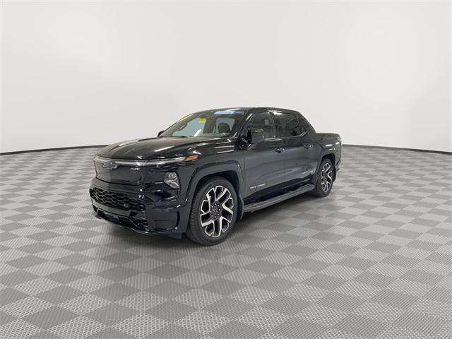 Photo of 2025 Black Chevrolet Silverado EV