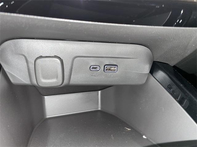 Photo of 2025 Mosaic Black Metallic Chevrolet Trax
