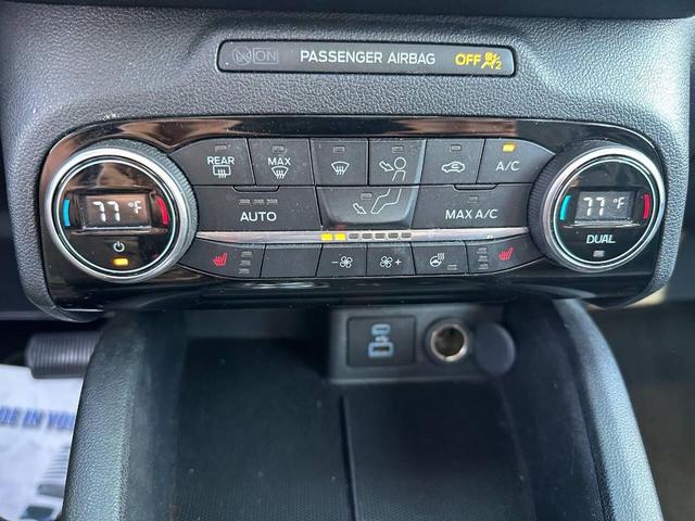 Photo of 2021 Agate Black Metallic Ford Escape