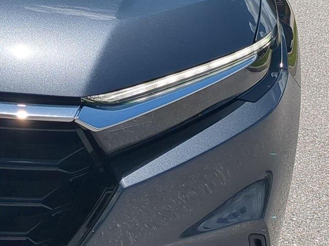 Photo of 2026 Meteorite Gray Metallic Honda CR-V