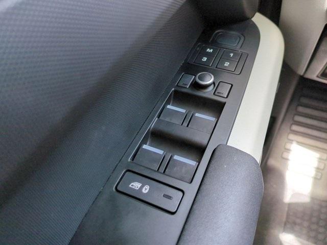 Photo of 2020 Indus Silver Land Rover Defender
