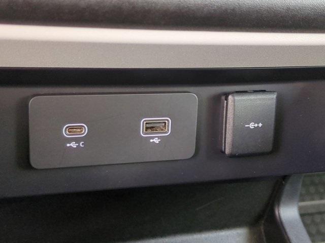 Photo of 2020 Indus Silver Land Rover Defender