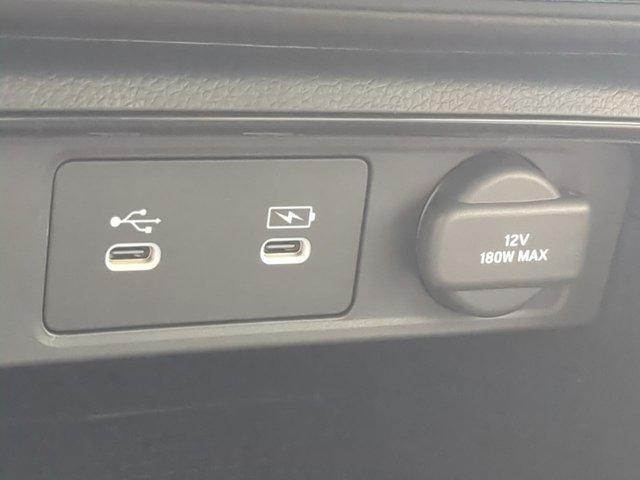 Photo of 2026 Platinum White Pearl Honda CR-V