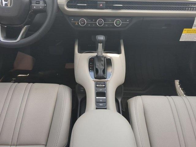 Photo of 2026 Solar Silver Metallic Honda HR-V