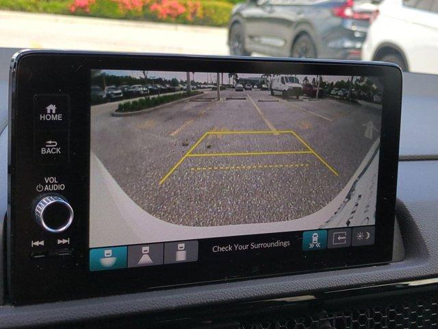 Photo of 2024 Platinum White Pearl Honda CR-V Hybrid