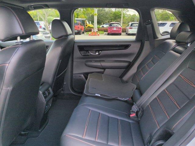 Photo of 2024 Platinum White Pearl Honda CR-V Hybrid