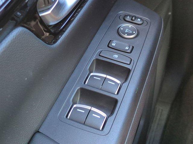 Photo of 2024 Platinum White Pearl Honda CR-V Hybrid