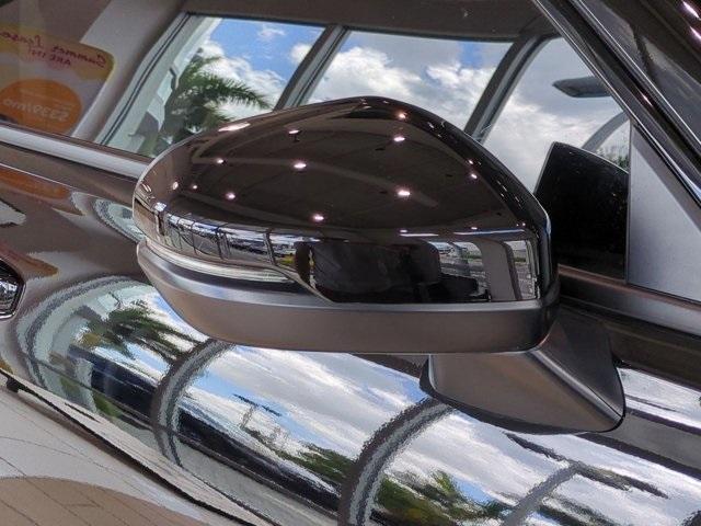 Photo of 2026 Deep Ocean Pearl Honda HR-V