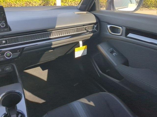 Photo of 2025 Solar Silver Metallic Honda Civic Hybrid