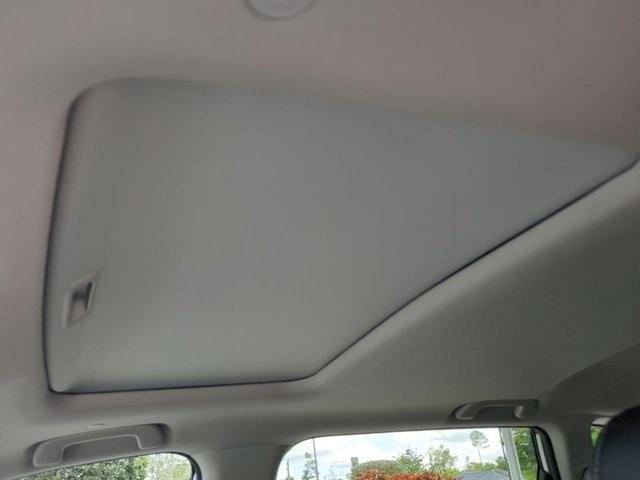 Photo of 2026 Solar Silver Metallic Honda CR-V