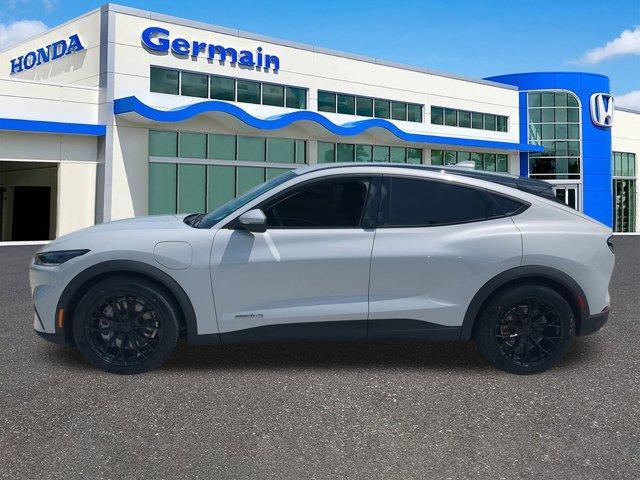 Photo of 2022 White Metallic Ford Mustang Mach-E