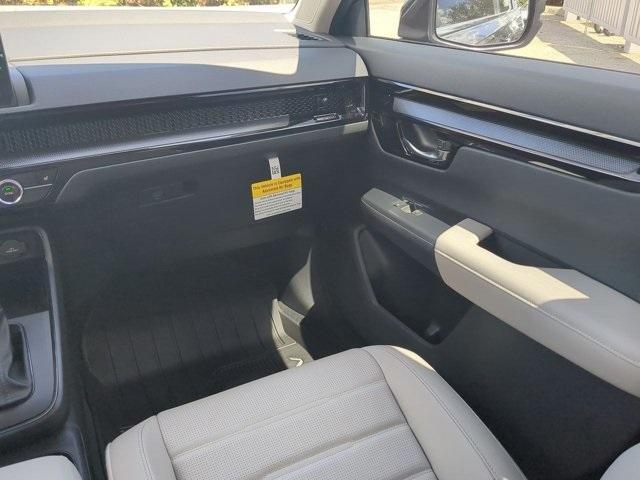Photo of 2026 Meteorite Gray Metallic Honda CR-V