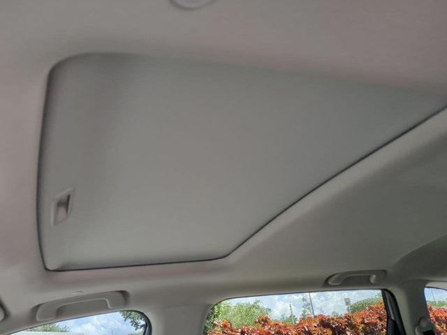 Photo of 2026 Meteorite Gray Metallic Honda CR-V
