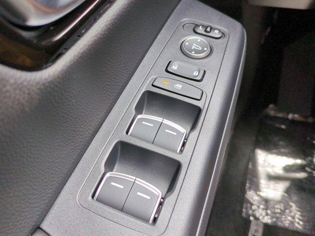 Photo of 2026 Platinum White Pearl Honda CR-V Hybrid