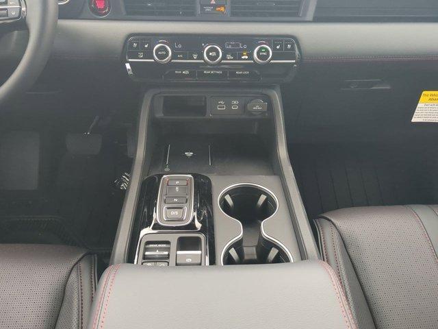 Photo of 2025 Platinum White Pearl Honda Pilot