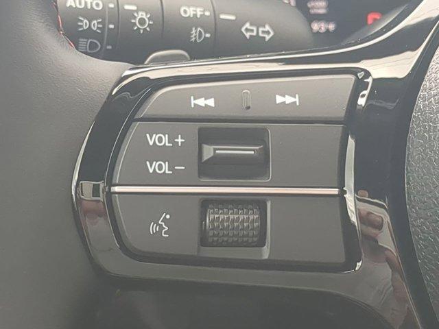 Photo of 2025 Platinum White Pearl Honda Pilot