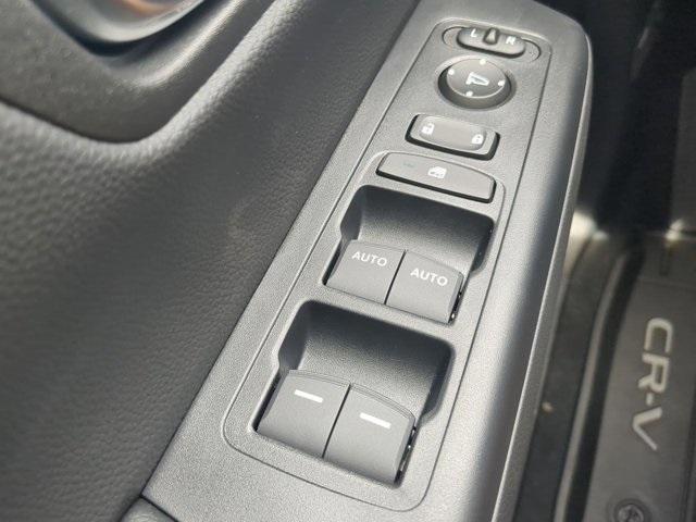 Photo of 2026 Urban Gray Pearl Honda CR-V Hybrid